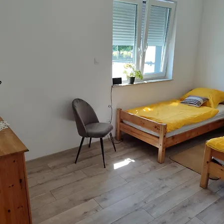 Apartment Przy Przystani *